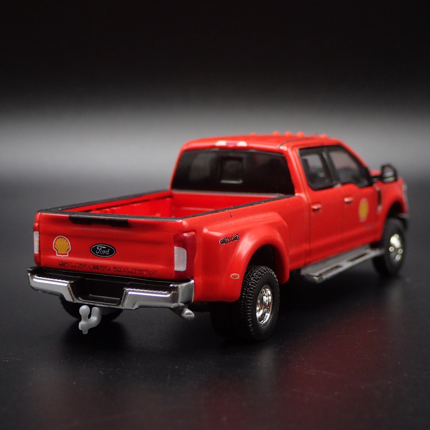 2019 FORD F350 LARIAT DUALLY TRUCK HITCH SHELL OIL  1:64 SCALE DIECAST MODEL CAR