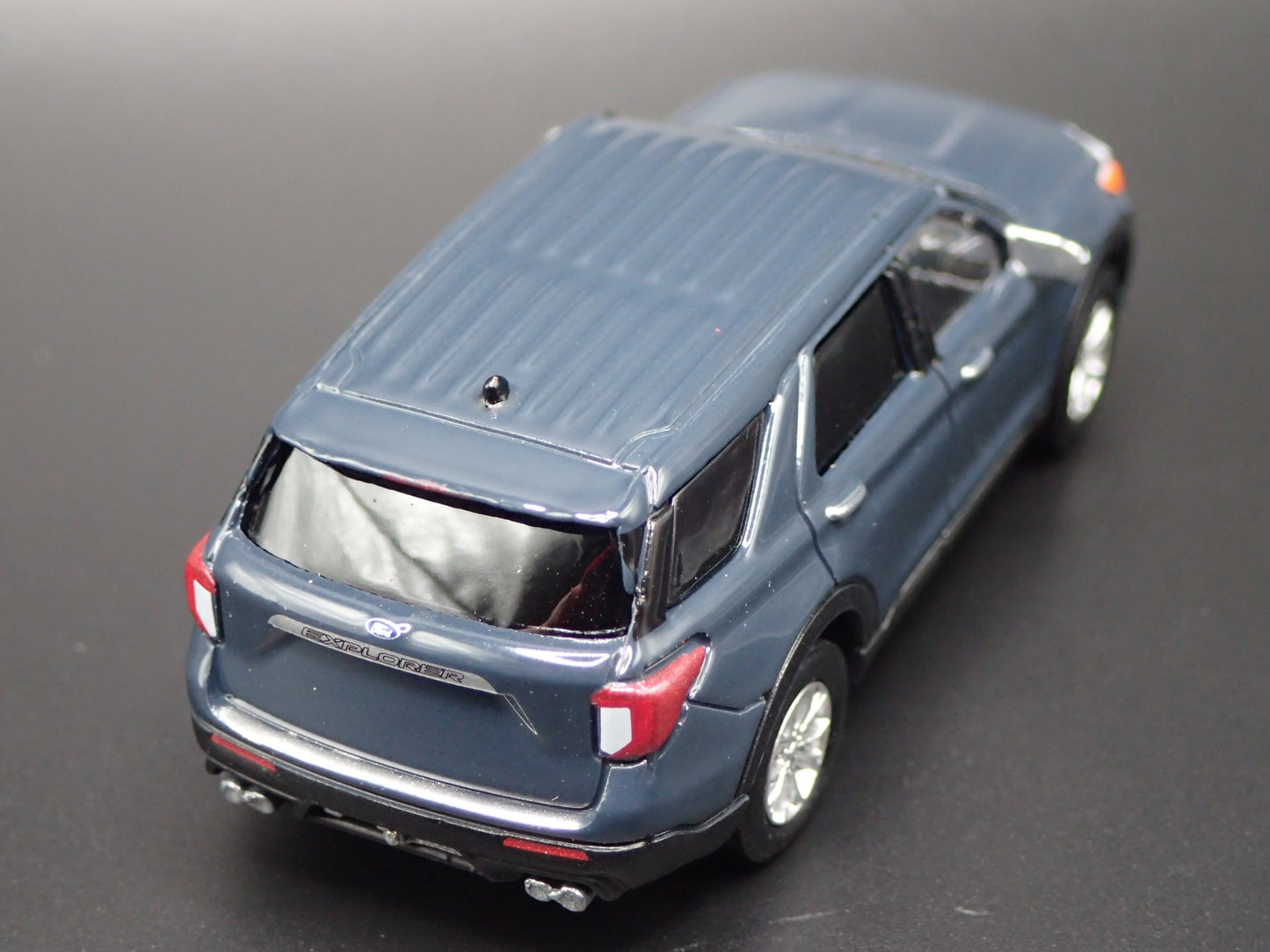 2020-2025 FORD EXPLORER SUV BLUE 1:64 SCALE COLLECTIBLE DIECAST MODEL CAR