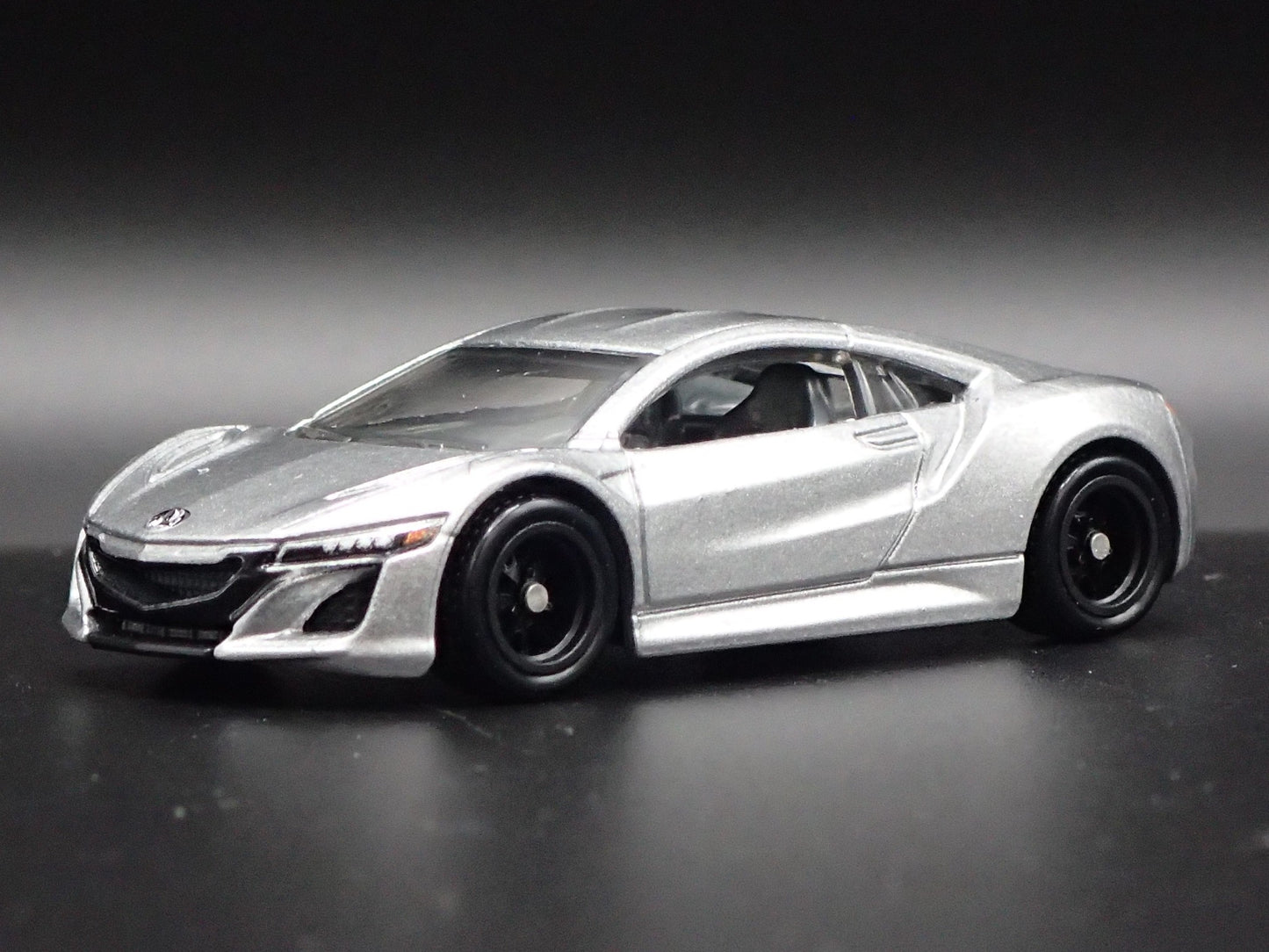 2016-2022 ACURA NSX SUPER CAR 1:64 SCALE COLLECTIBLE DIORAMA DIECAST MODEL CAR