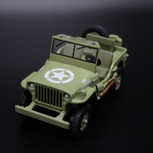 1941-1945 JEEP WILLYS MB ARMY 1:64 SCALE COLLECTIBLE DIORAMA DIECAST MODEL CAR