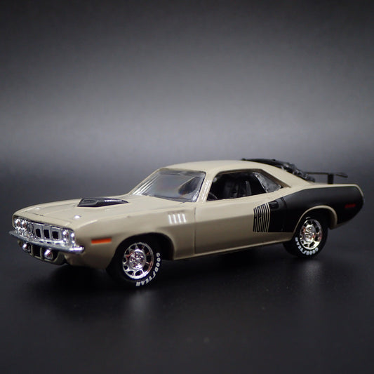 1971 71 PLYMOUTH HEMI CUDA GRAY 1:64 SCALE COLLECTIBLE DIORAMA DIECAST MODEL CAR