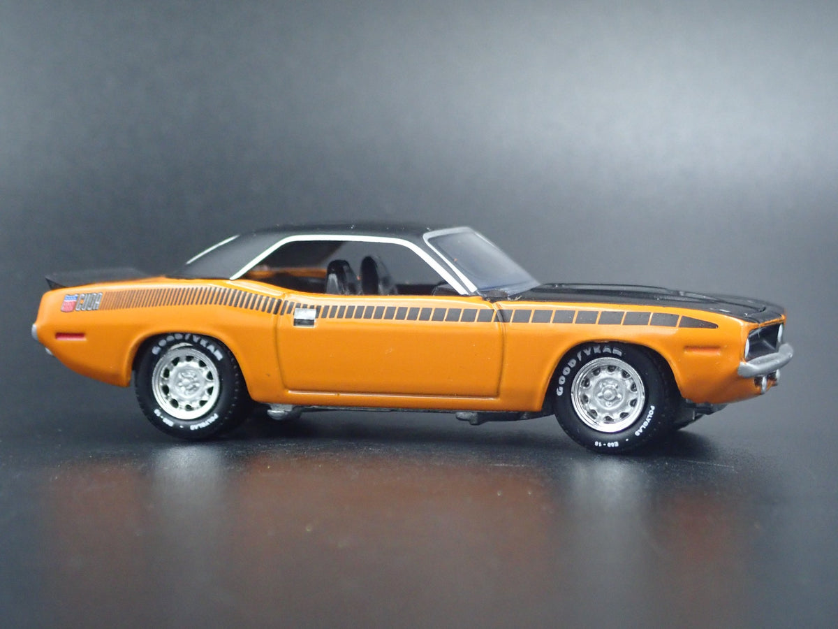 1970 70 PLYMOUTH AAR CUDA RARE 1:64 SCALE COLLECTIBLE DIORAMA DIECAST MODEL CAR-Burning Rubber Toy Company