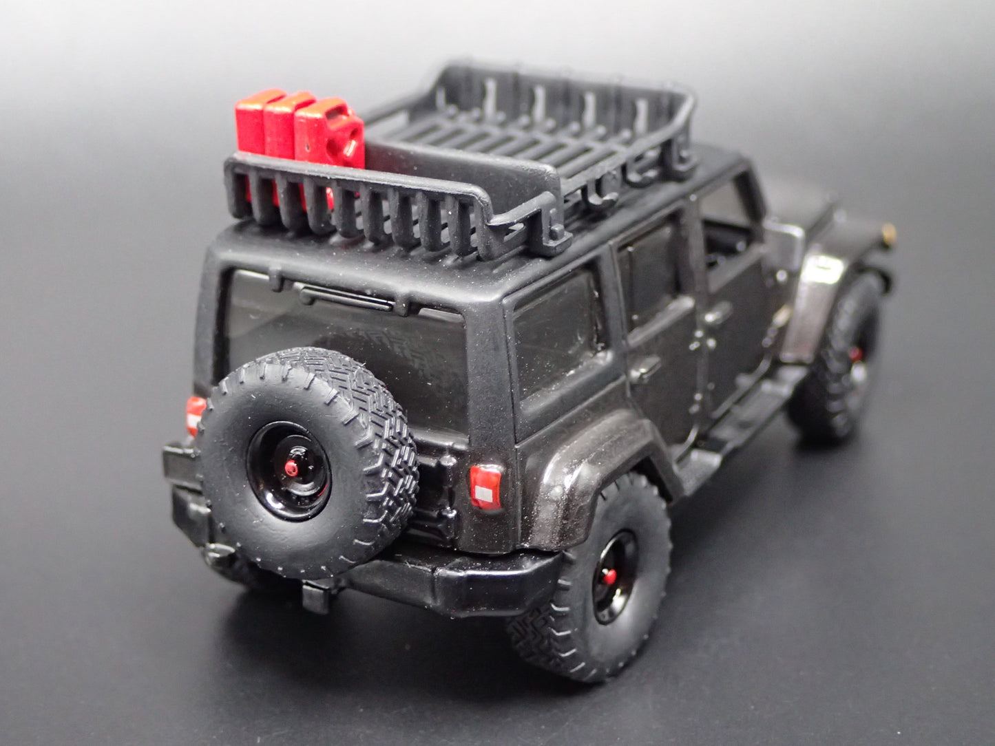 2006-2018 JEEP WRANGLER UNLIMITED SAHARA JK 4 DOOR 1:64 SCALE DIECAST MODEL CAR