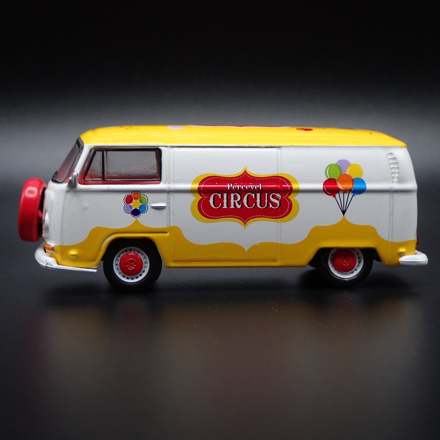 1967-1979 VW VOLKSWAGEN TYPE 2 T2 PANEL VAN CIRCUS 1/64 SCALE DIECAST MODEL CAR
