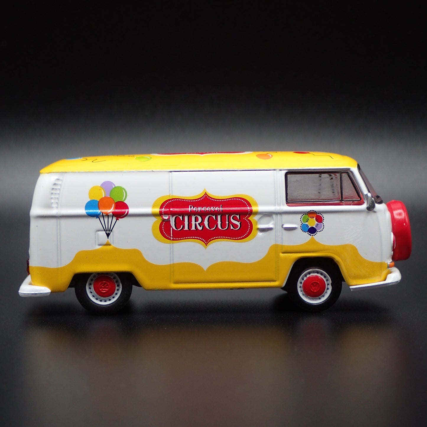 1967-1979 VW VOLKSWAGEN TYPE 2 T2 PANEL VAN CIRCUS 1/64 SCALE DIECAST MODEL CAR