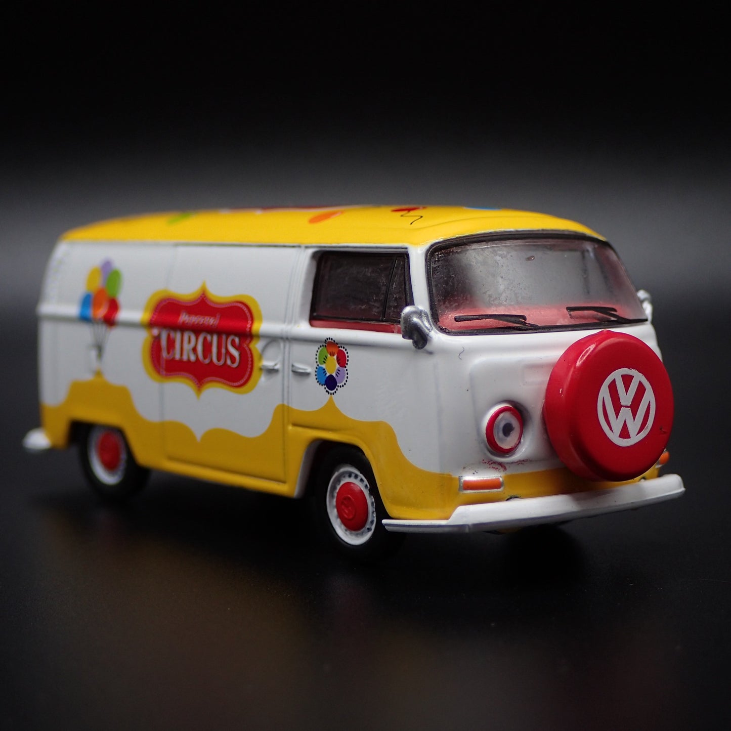 1967-1979 VW VOLKSWAGEN TYPE 2 T2 PANEL VAN CIRCUS 1/64 SCALE DIECAST MODEL CAR