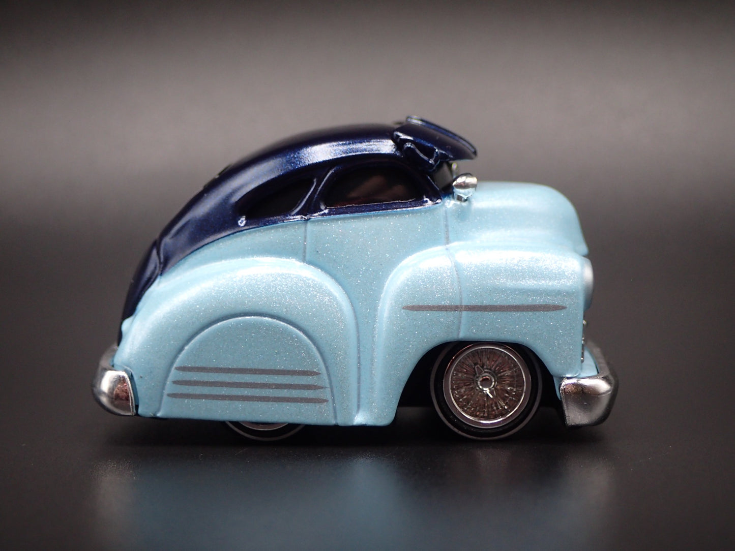 1947 47 CHEVY CHEVROLET FLEETLINE LOWRIDER TUNED 1:64 SCALE DIECAST MODEL CAR