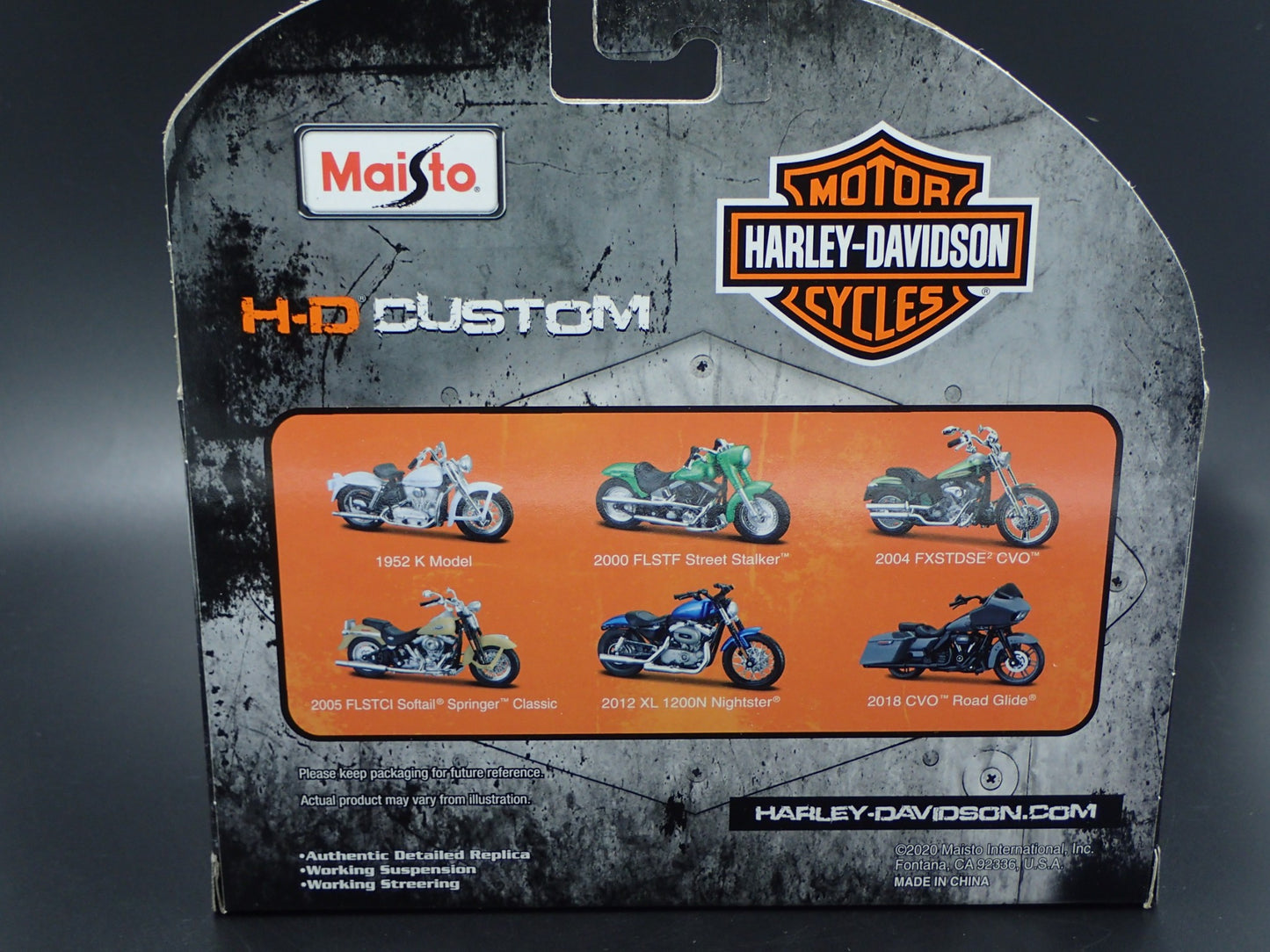 1952 52 K MODEL HARLEY DAVIDSON MOTORCYCLE MAISTO SERIES 37 1/18 MODEL BIKE