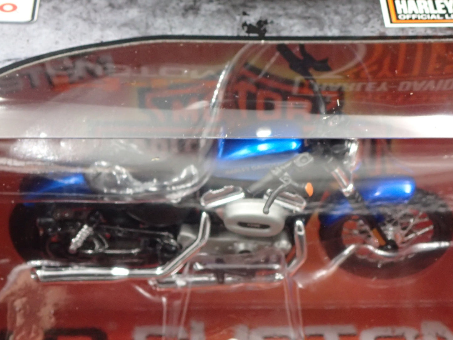 2012 XL 1200N NIGHTSTER HARLEY DAVIDSON MOTORCYCLE MAISTO SERIES 37 1/18 MODEL