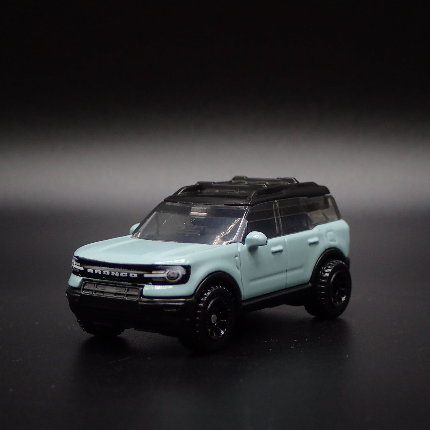 2021-2025 FORD BRONCO SPORT 1:64 MB SCALE COLLECTIBLE DIORAMA DIECAST MODEL CAR