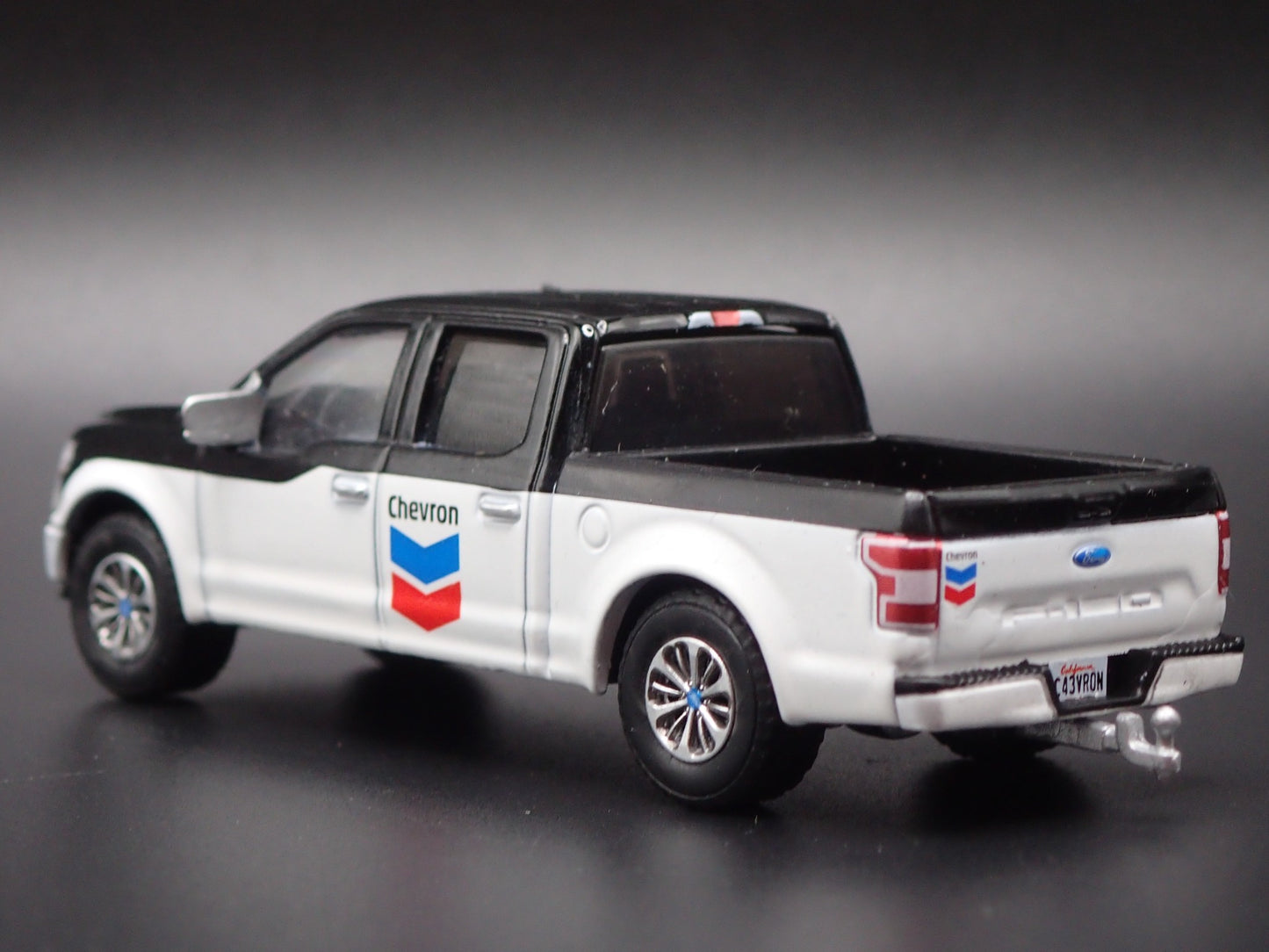 2015 - 2020 FORD F150 PICKUP TRUCK STX CHEVRON 1:64 SCALE DIECAST MODEL CAR