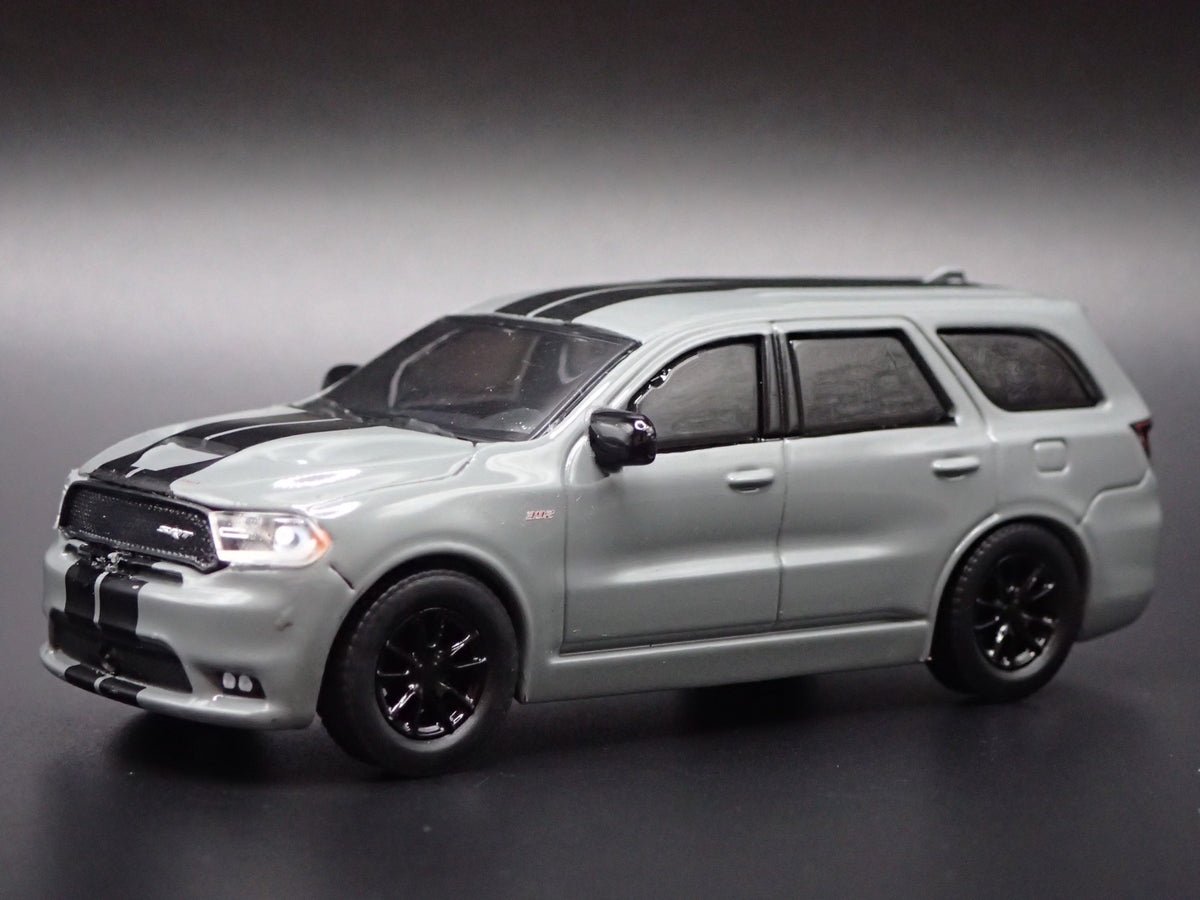 2018-2025 DODGE DURANGO SRT SUV 1:64 SCALE COLLECTIBLE DIORAMA DIECAST MODEL CAR-Burning Rubber Toy Company