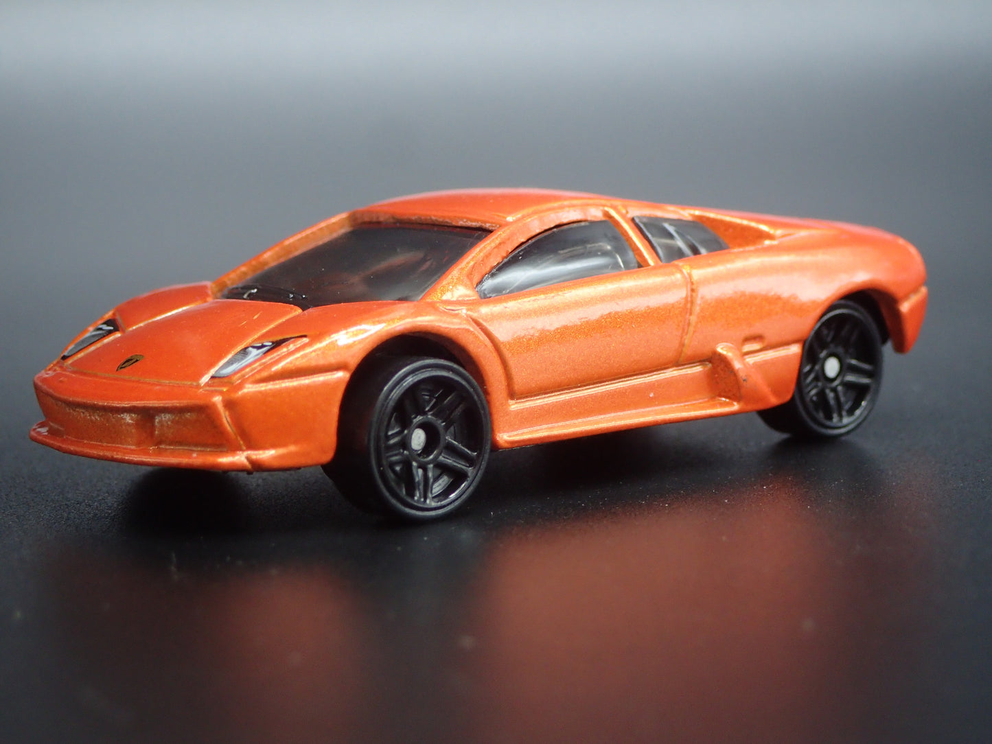 2002-2006 LAMBORGHINI MURCIELAGO SUPERCAR 1/64 SCALE DIORAMA DIECAST MODEL CAR