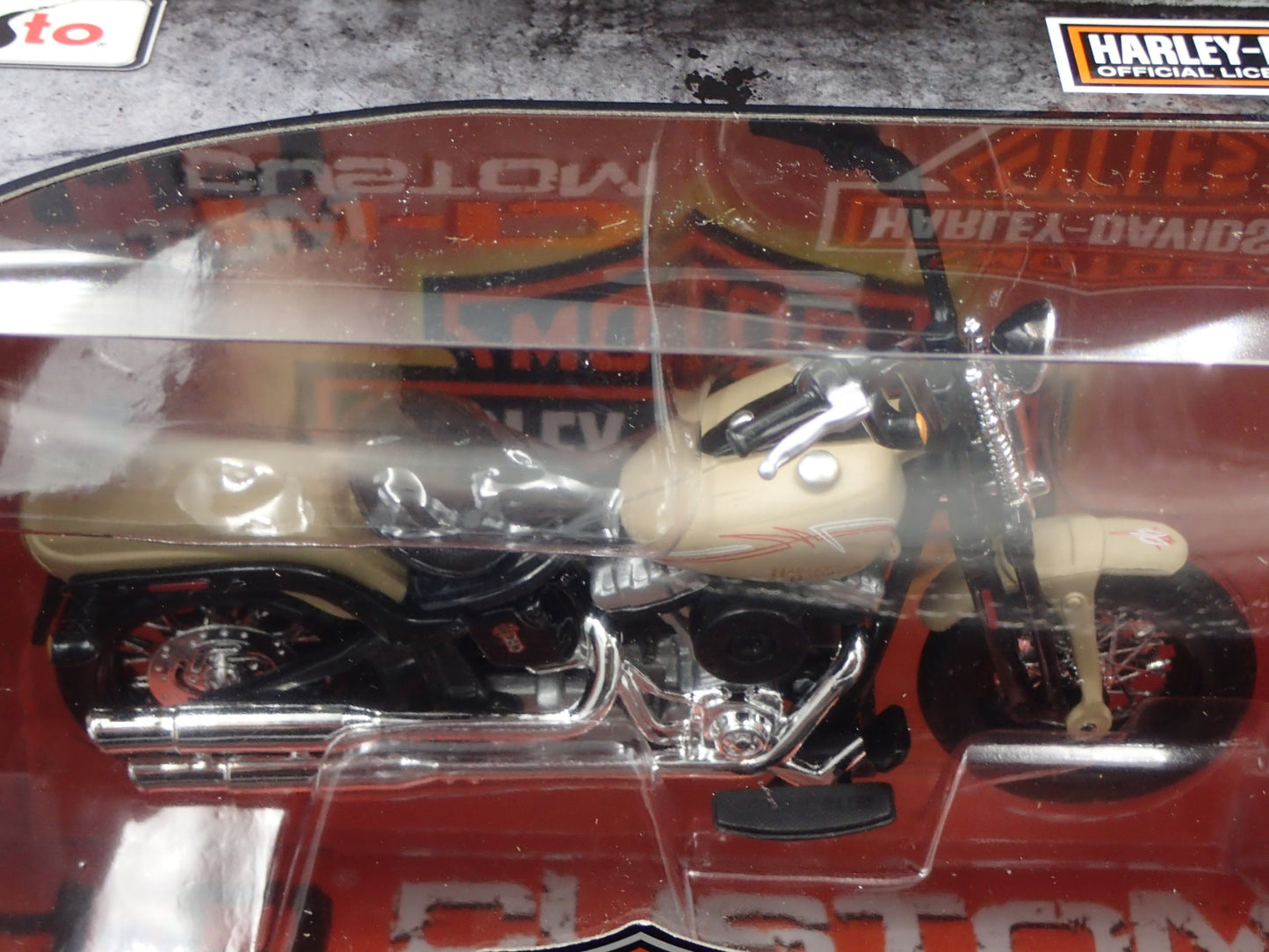 2008 FLSTSB CROSS BONES HARLEY DAVIDSON MOTORCYCLE MAISTO SERIES 38 1/18 MODEL