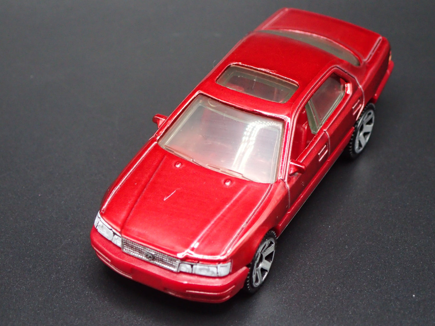 1992-1994 LEXUS LS 400 LS400 BURGUNDY 1/64 SCALE COLLECTIBLE DIECAST MODEL CAR
