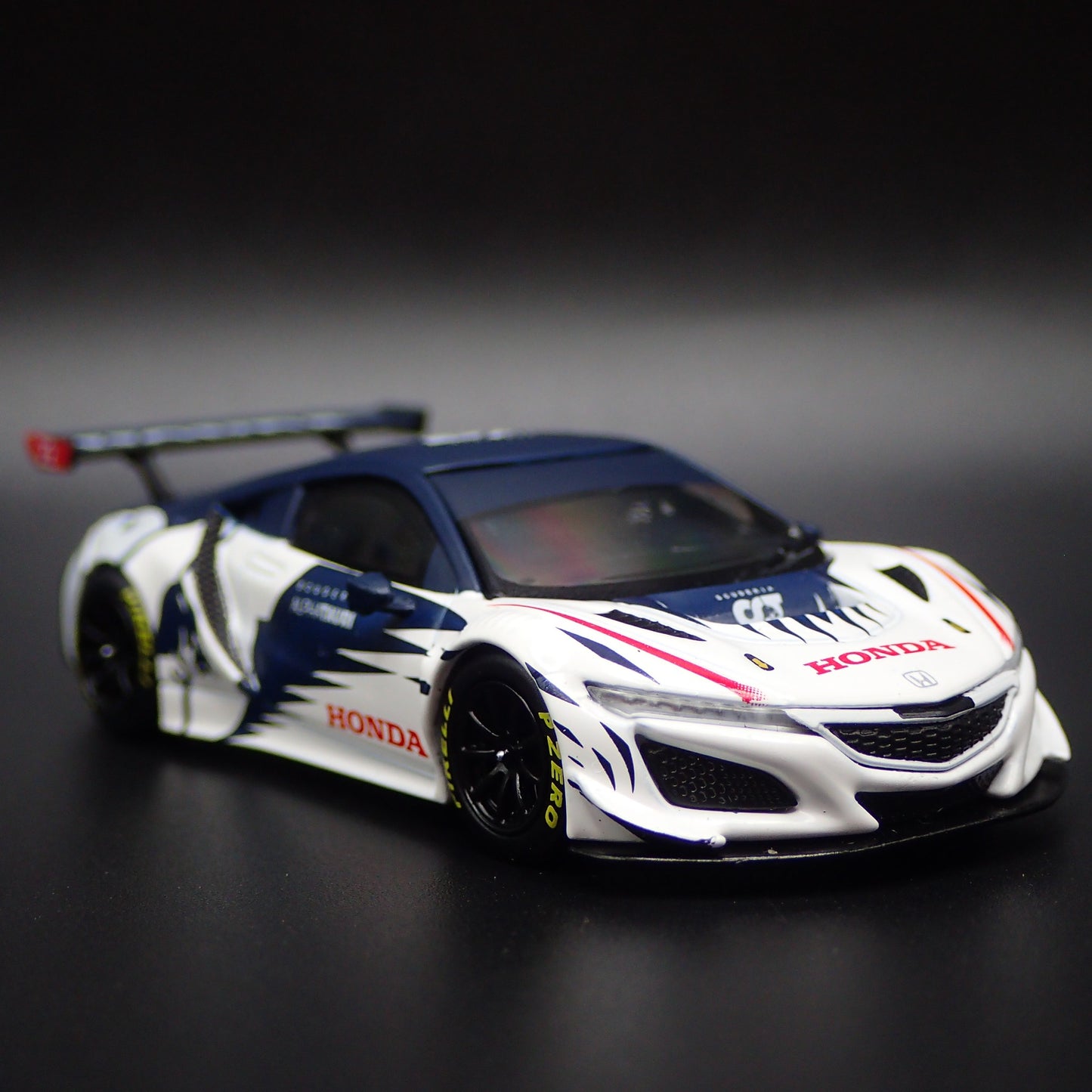 HONDA NSX GT3 EVO SUPER CAR 2023 YUKI TSUNODA 1:64 SCALE DIECAST MODEL CAR