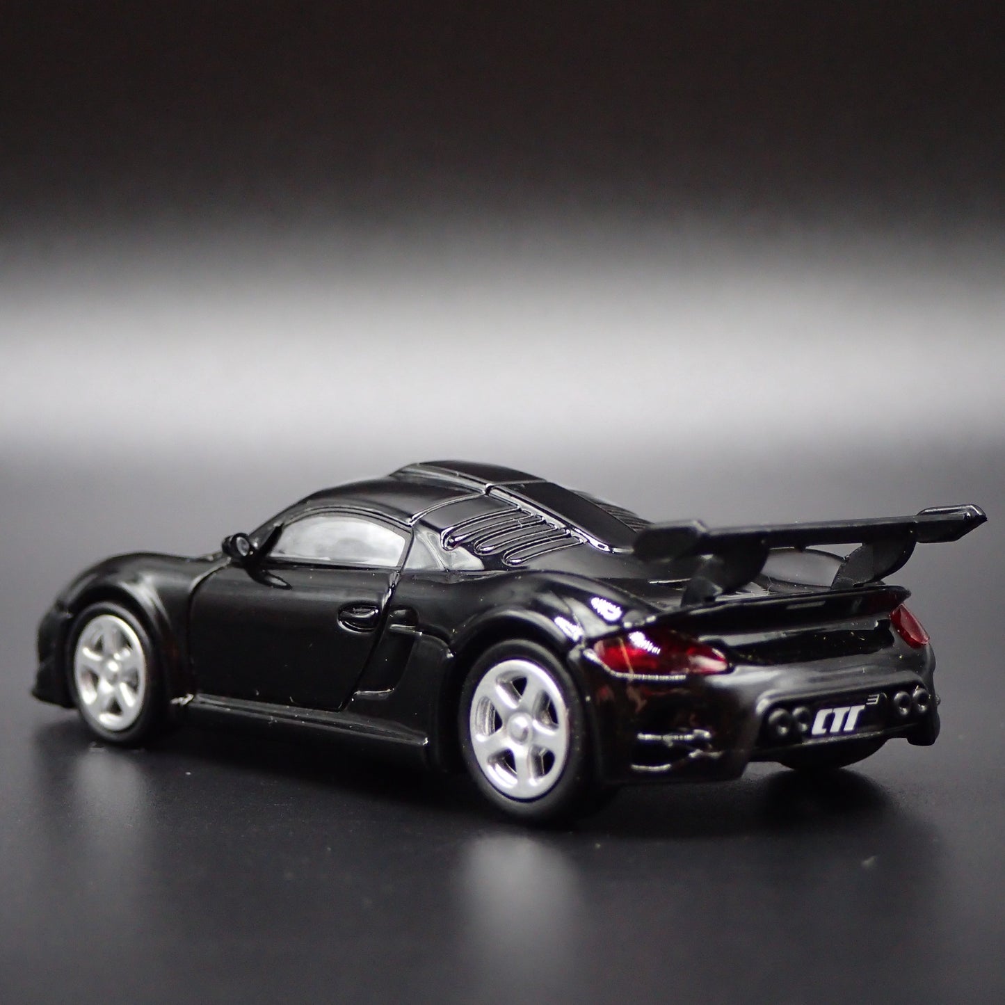 PORSCHE 911 RUF CTR3 CLUB SPORT 1:64 SCALE COLLECTIBLE DIORAMA DIECAST MODEL CAR