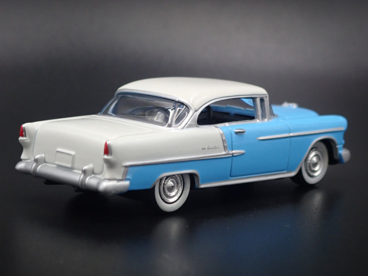 1955 55 CHEVY CHEVROLET BEL AIR RARE 1:64 SCALE DIORAMA DIECAST MODEL CAR