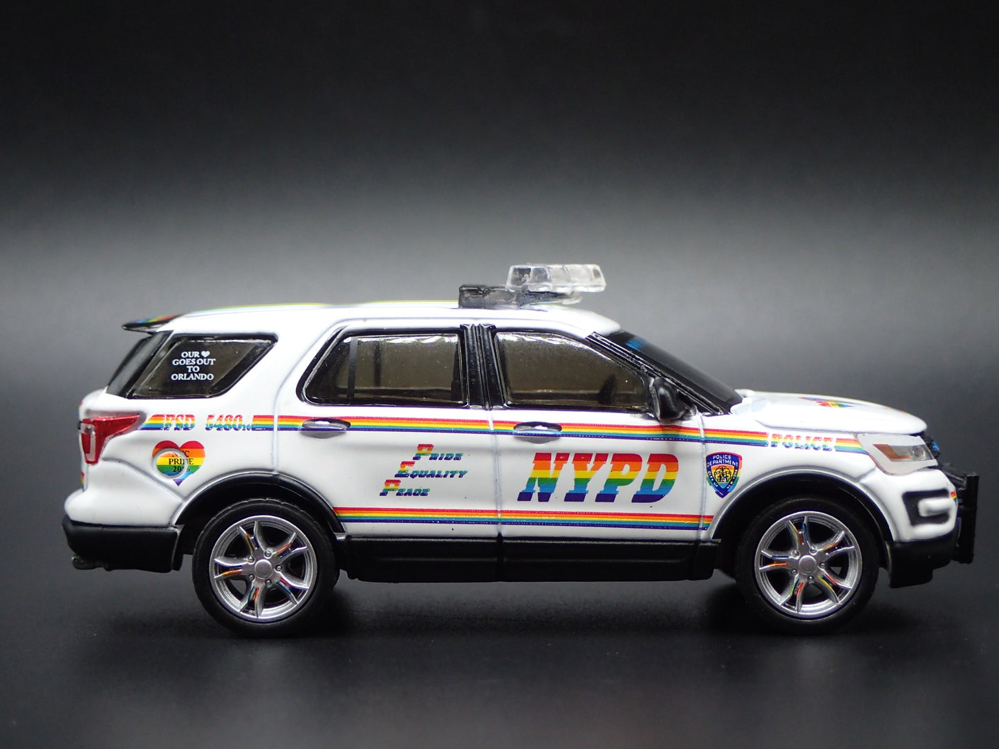 2016 FORD EXPLORER POLICE INTERCEPTOR UTILITY NYPD 1:64 SCALE DIECAST MODEL CAR