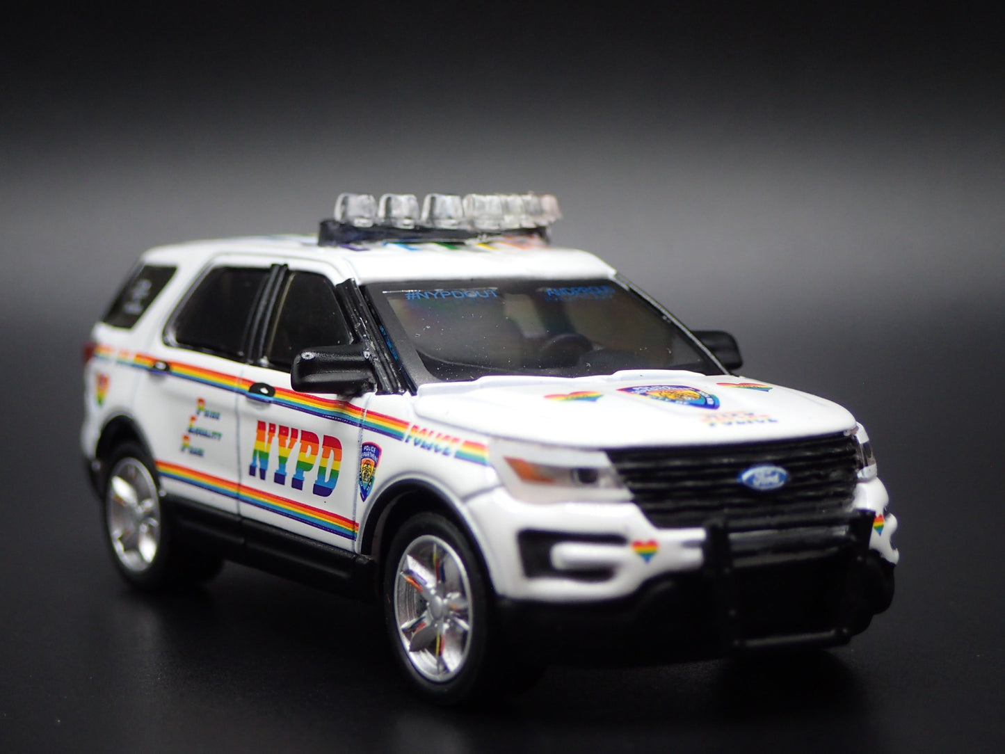 2016 FORD EXPLORER POLICE INTERCEPTOR UTILITY NYPD 1:64 SCALE DIECAST MODEL CAR