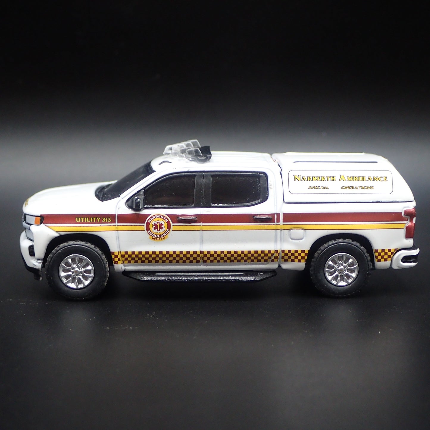 2020 CHEVY SILVERADO NARBERTH AMBULANCE SPECIAL OP 1:64 SCALE DIECAST MODEL CAR