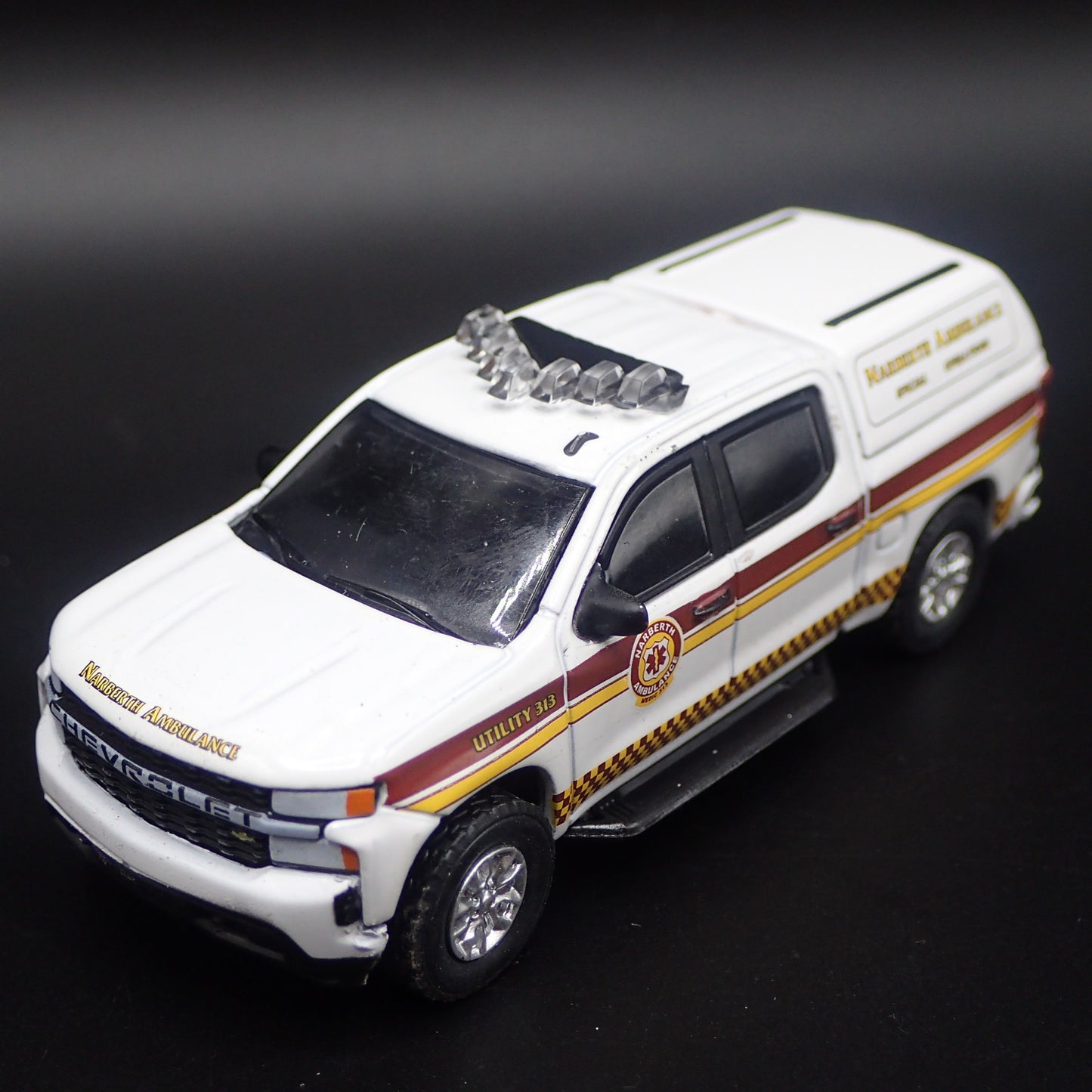2020 CHEVY SILVERADO NARBERTH AMBULANCE SPECIAL OP 1:64 SCALE DIECAST MODEL CAR