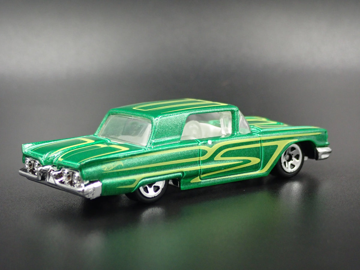 1958 58 FORD THUNDERBIRD TBIRD 1:64 SCALE COLLECTIBLE DIORAMA DIECAST MODEL CAR-Burning Rubber Toy Company