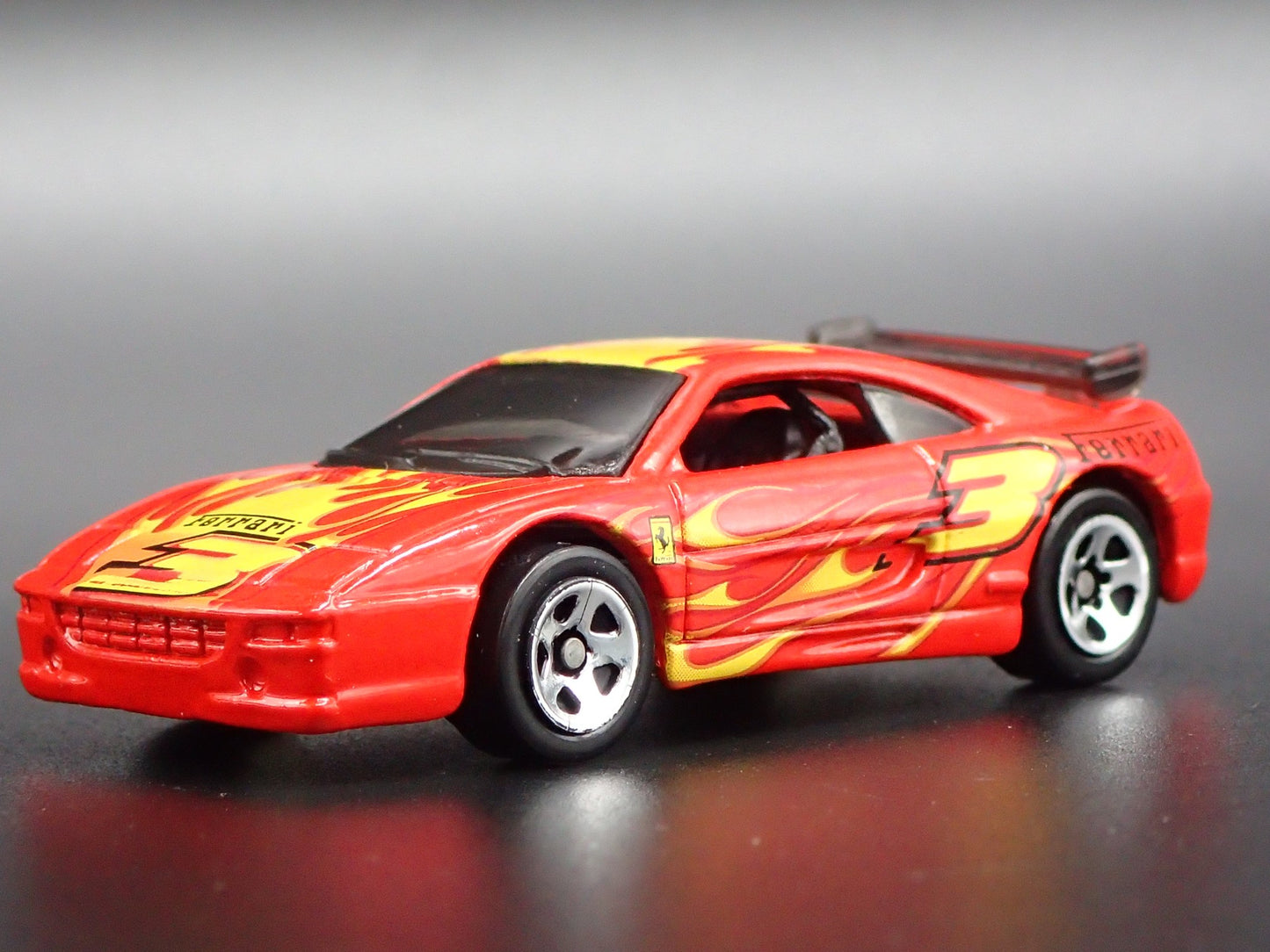 1995-1999 FERRARI F355 CHALLENGE RACE CAR 1:64 SCALE DIORAMA DIECAST MODEL CAR