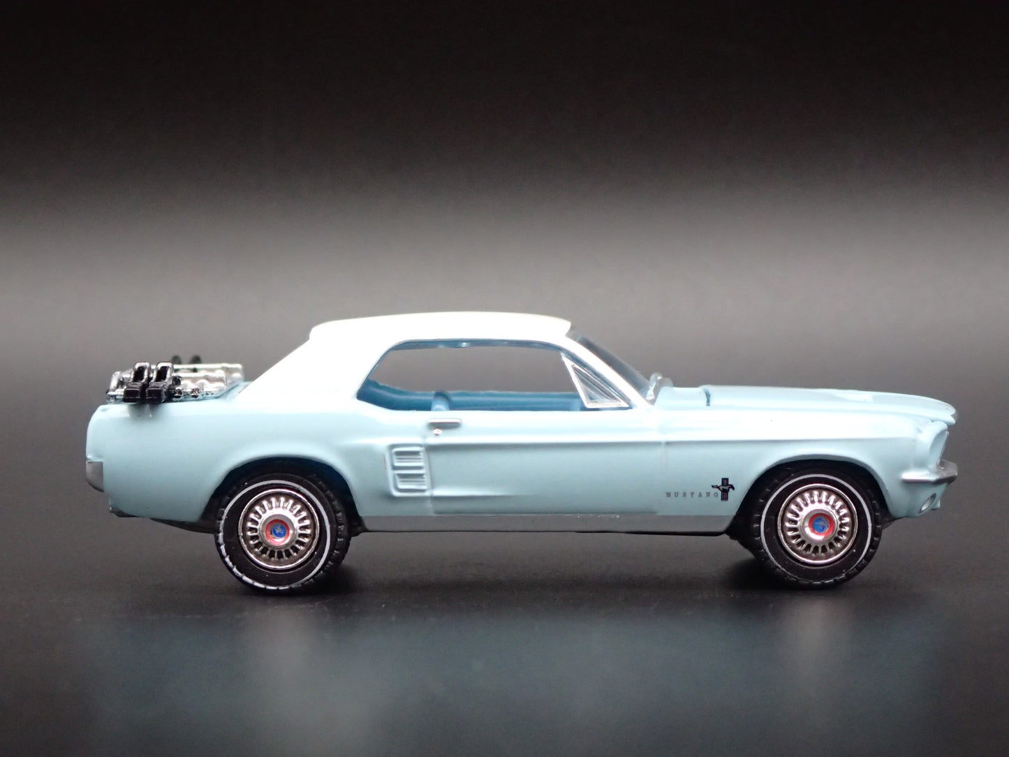 1967 67 FORD MUSTANG COUPE TEAL 1:64 SCALE COLLECTIBLE DIORAMA DIECAST MODEL CAR