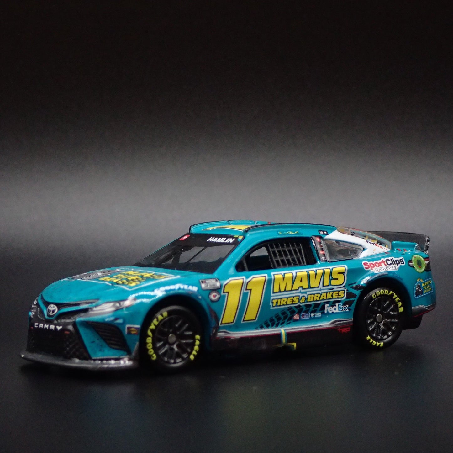 2023 23 TOYOTA CAMRY 11 DENNY HAMLIN MAVIS TIRE & BRAKES NASCAR 1:64 DIECAST CAR