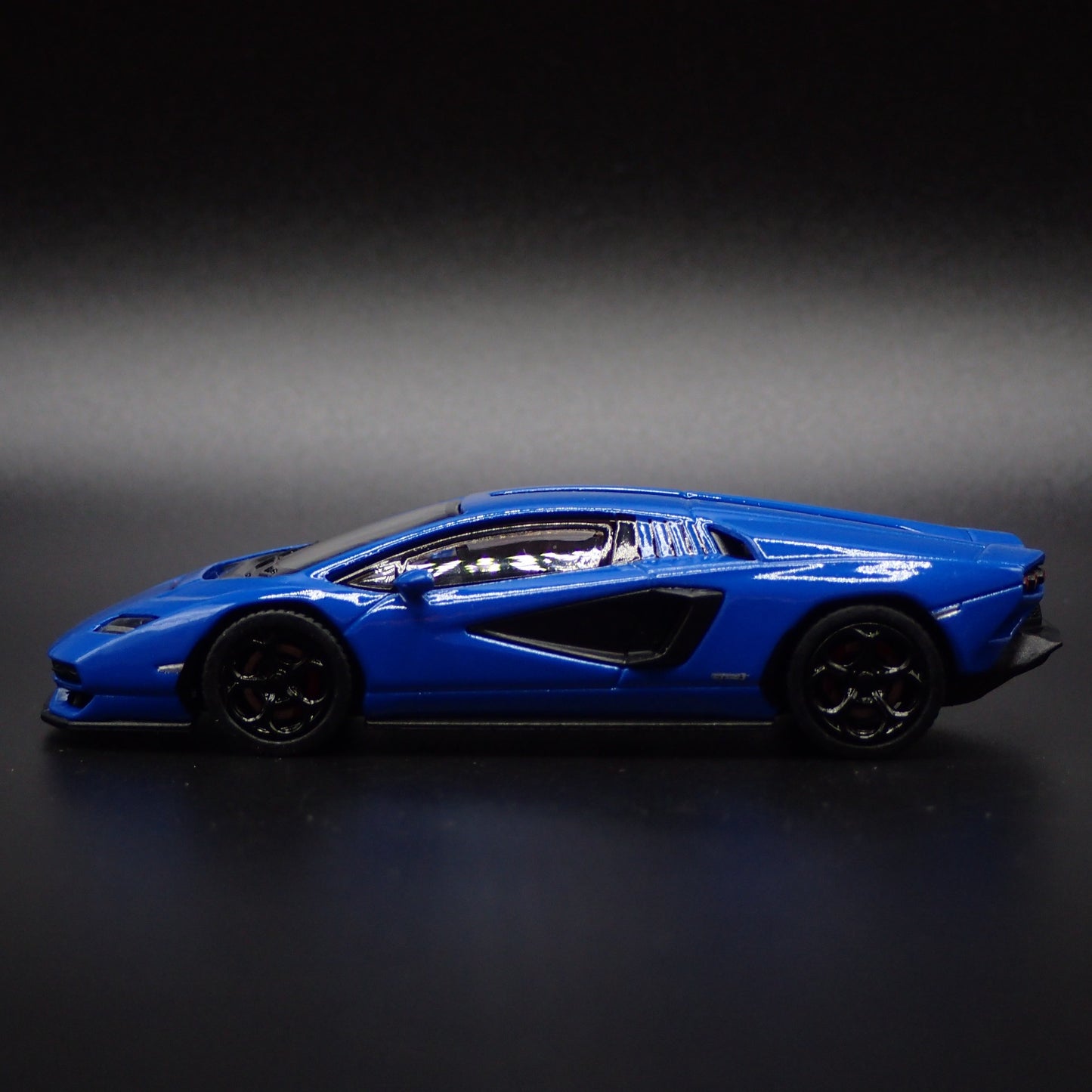 2021 21 LAMBORGHINI COUNTACH LPI 800-4 SUPERCAR 1:64 SCALE DIECAST MODEL CAR