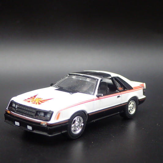 1981 81 FORD MUSTANG COBRA FOXBODY WHITE 1:64 SCALE DIORAMA DIECAST MODEL CAR