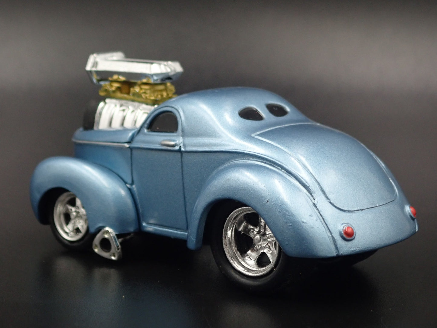 1941 WILLYS COUPE w/ BLOWER NHRA RARE 1:64 SCALE DIORAMA DIECAST MODEL CAR