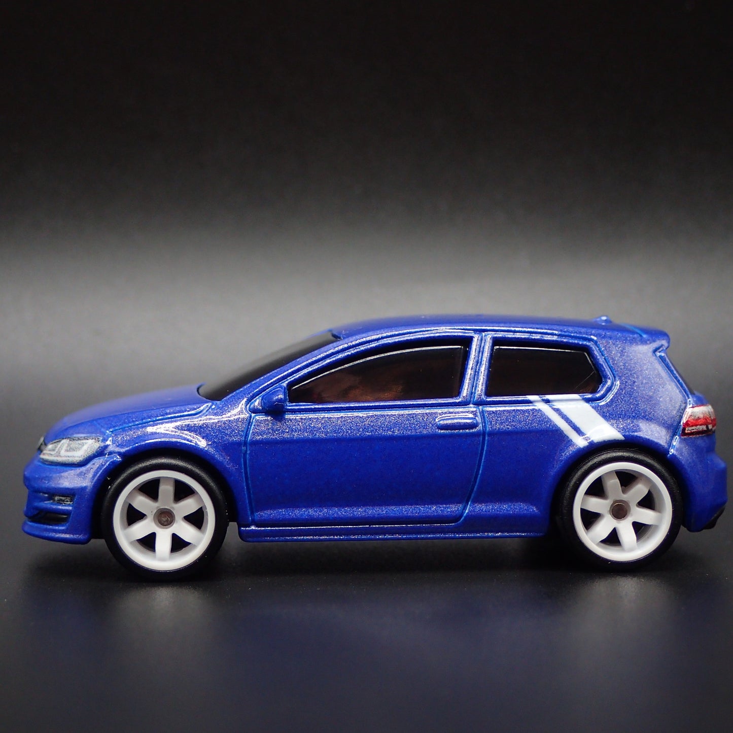2012-2021 VW VOLKSWAGEN GOLF GTI MK7 1:64 SCALE COLLECTIBLE DIECAST MODEL CAR