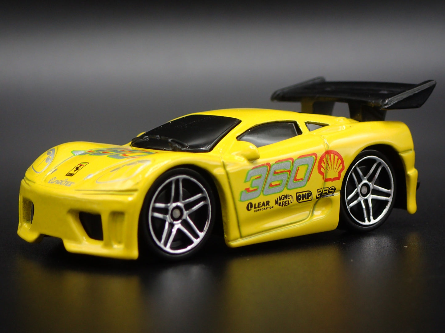 1999-2005 FERRARI 360 MODENA SUPER CAR SHELL OIL 1:64 SCALE DIECAST MODEL CAR