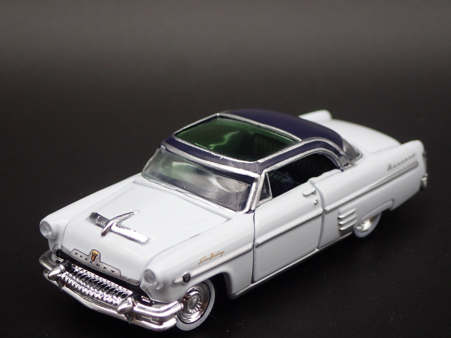 1954 54 MERCURY SUN VALLEY RARE 1/64 SCALE COLLECTIBLE DIORAMA DIECAST MODEL CAR