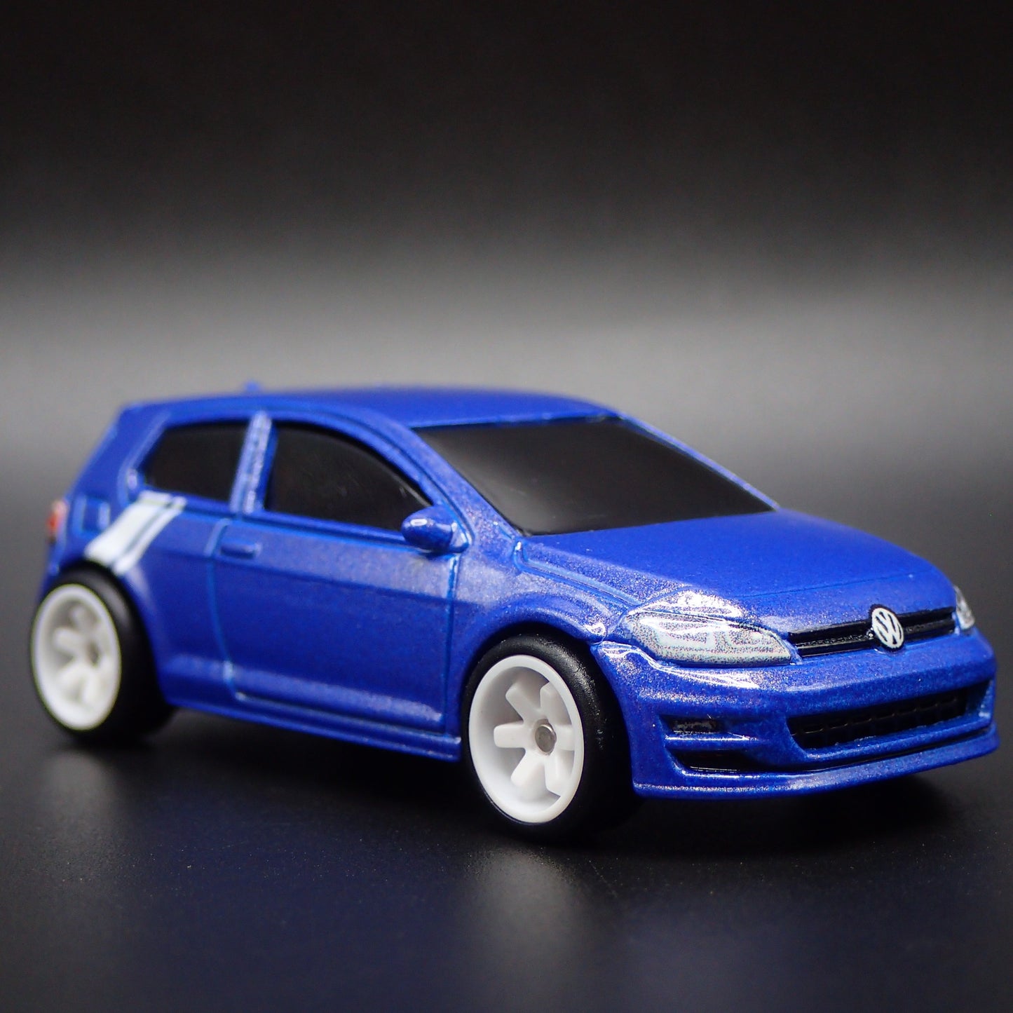 2012-2021 VW VOLKSWAGEN GOLF GTI MK7 1:64 SCALE COLLECTIBLE DIECAST MODEL CAR