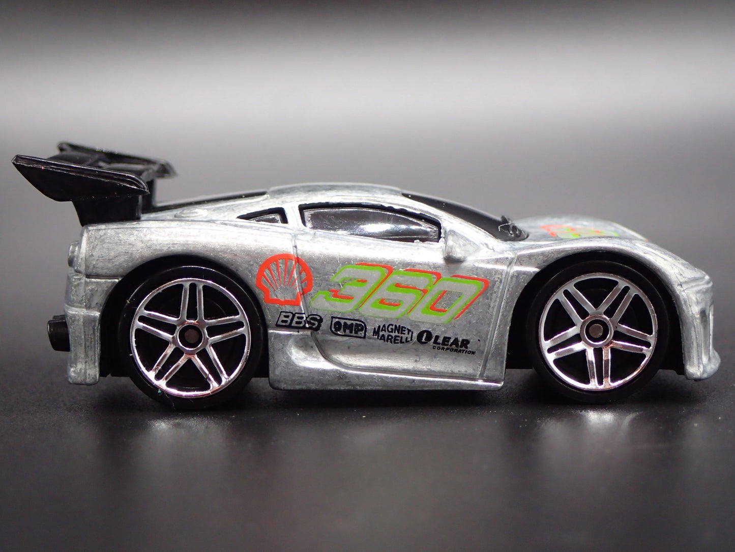 1999-2005 FERRARI 360 MODENA SUPER CAR SHELL OIL 1:64 SCALE DIECAST MODEL CAR