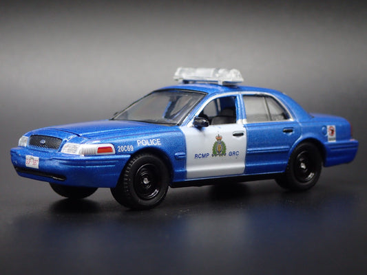 2008 08 FORD CROWN VICTORIA ROYAL CANADIAN POLICE 1:64 SCALE DIECAST MODEL CAR