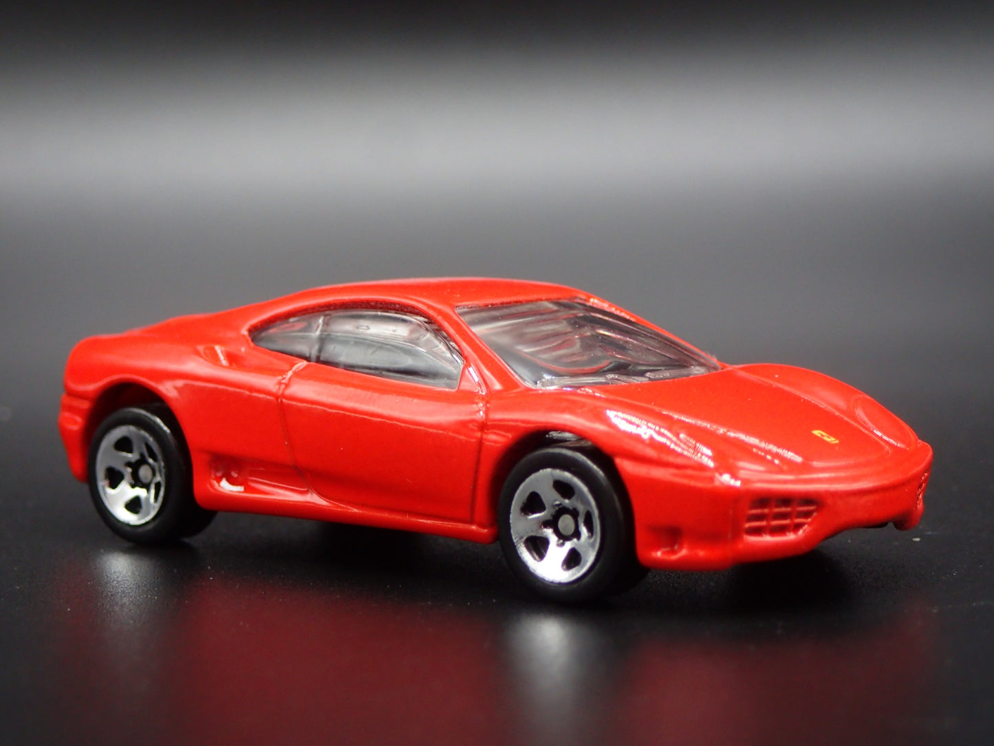 1999-2005 FERRARI 360 MODENA SUPER CAR RED 1:64 SCALE DIORAMA DIECAST MODEL CAR