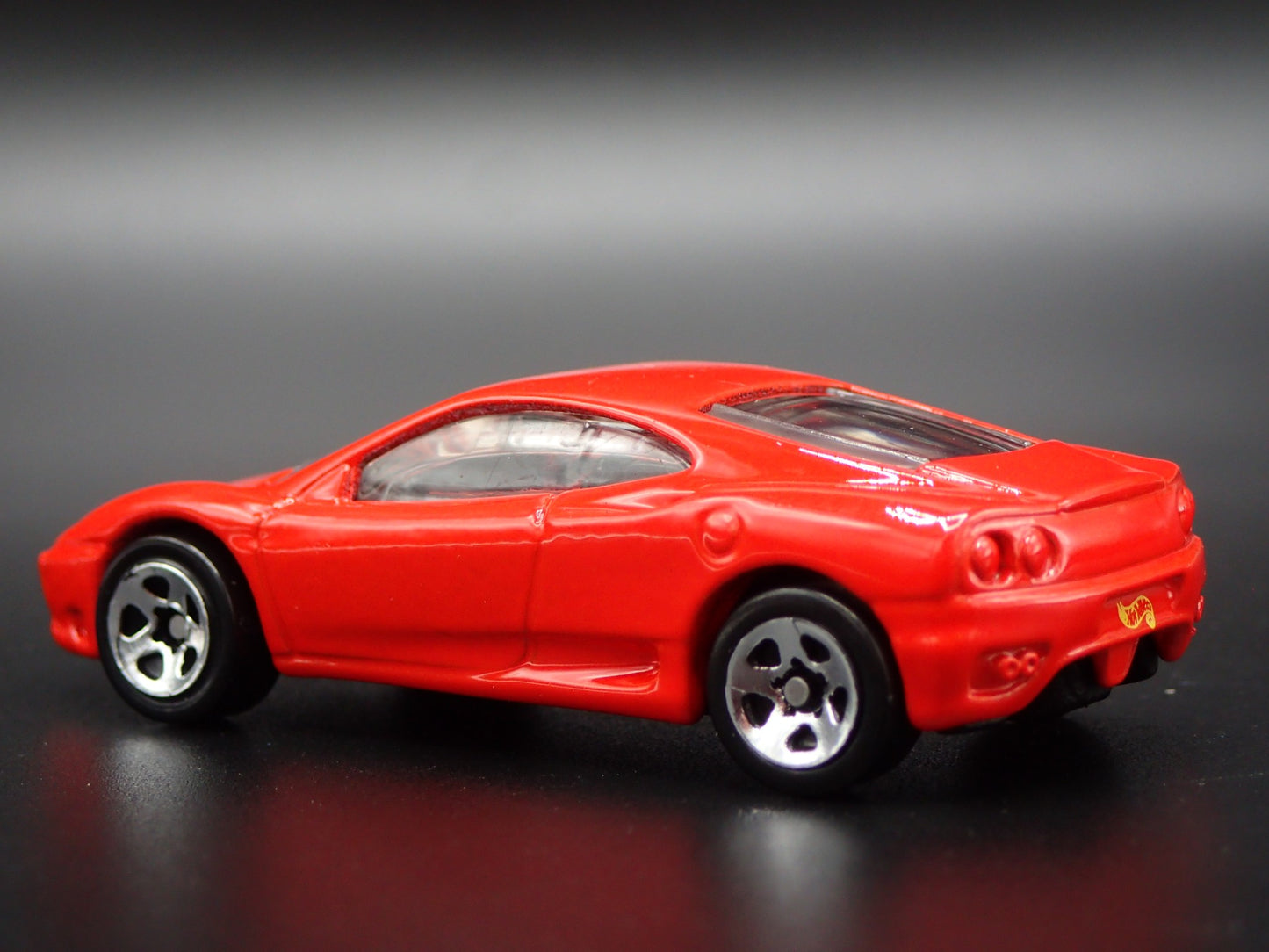 1999-2005 FERRARI 360 MODENA SUPER CAR RED 1:64 SCALE DIORAMA DIECAST MODEL CAR