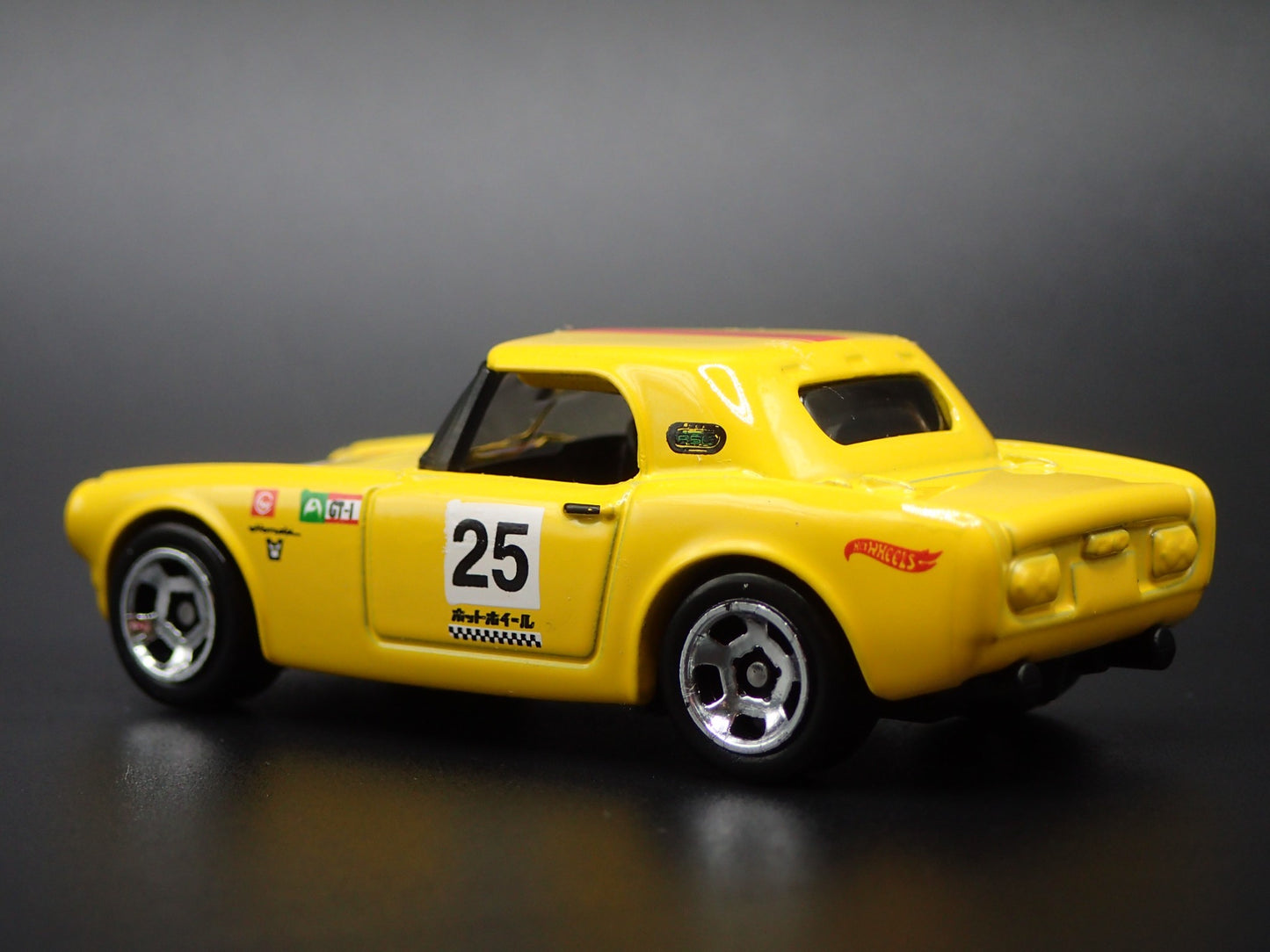 1970 70 HONDA N600 YELLOW RARE 1:64 SCALE COLLECTIBLE DIORAMA DIECAST MODEL CAR