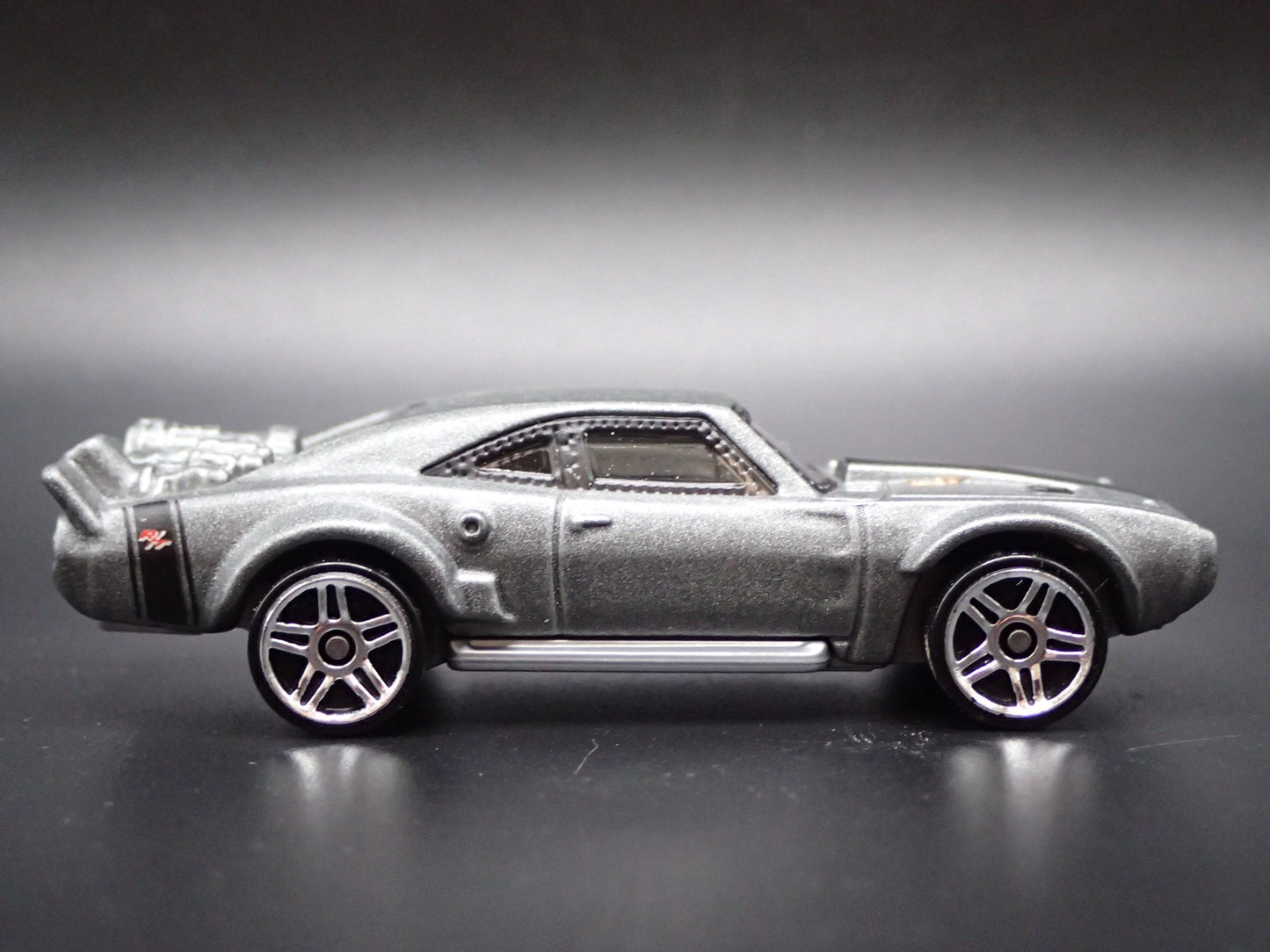 1970 70 DODGE ICE CHARGER R/T F8 FATE RARE 1/64 SCALE DIORAMA DIECAST MODEL CAR