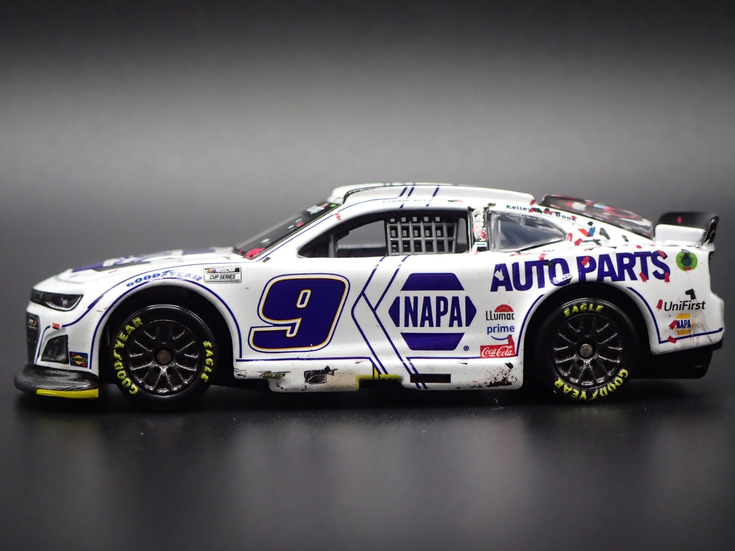 2025 25 CHEVY CAMARO 9 CHASE ELLIOTT NAPA WHITE NASCAR 1:64 DIECAST MODEL CAR