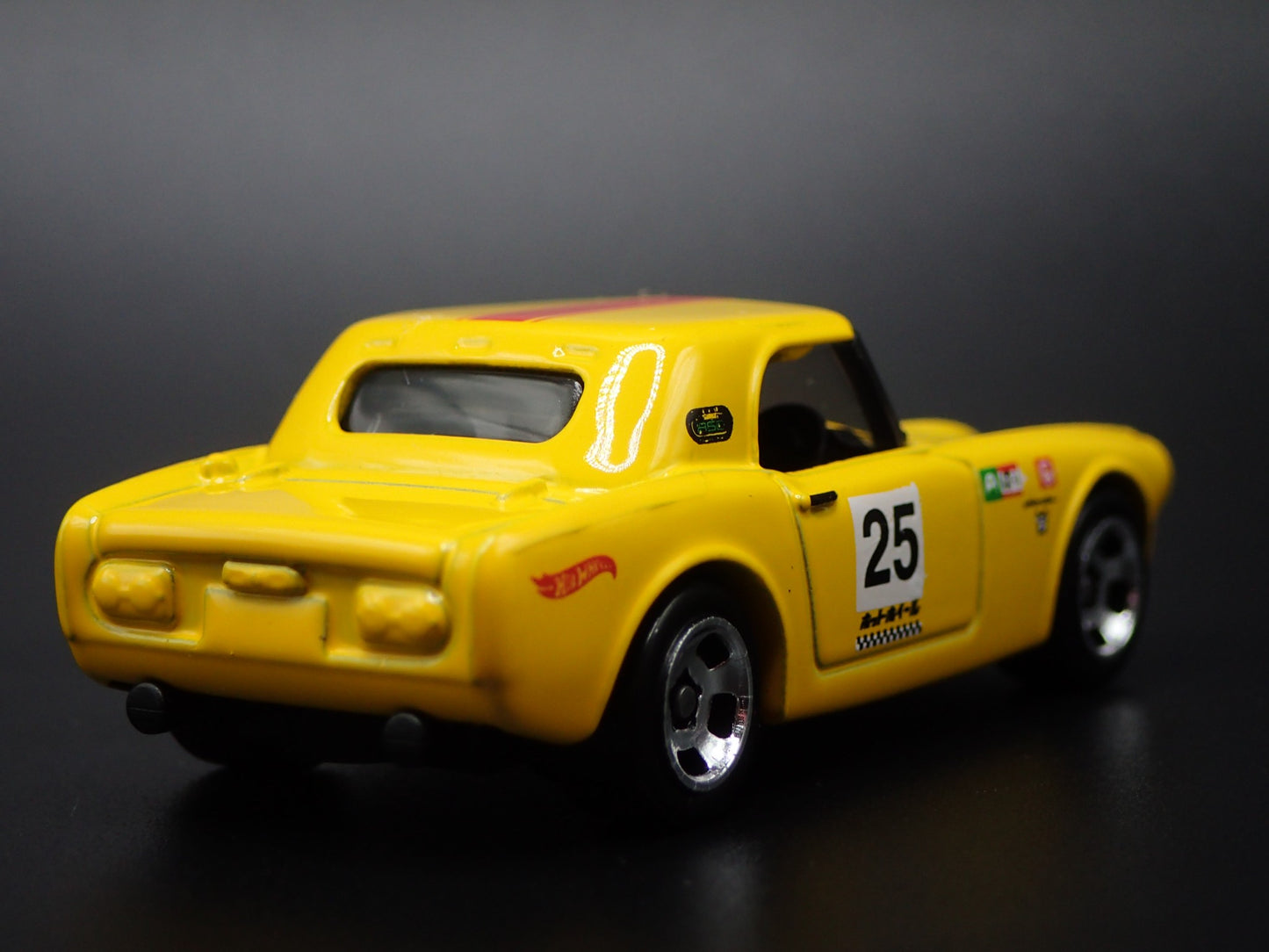 1970 70 HONDA N600 YELLOW RARE 1:64 SCALE COLLECTIBLE DIORAMA DIECAST MODEL CAR