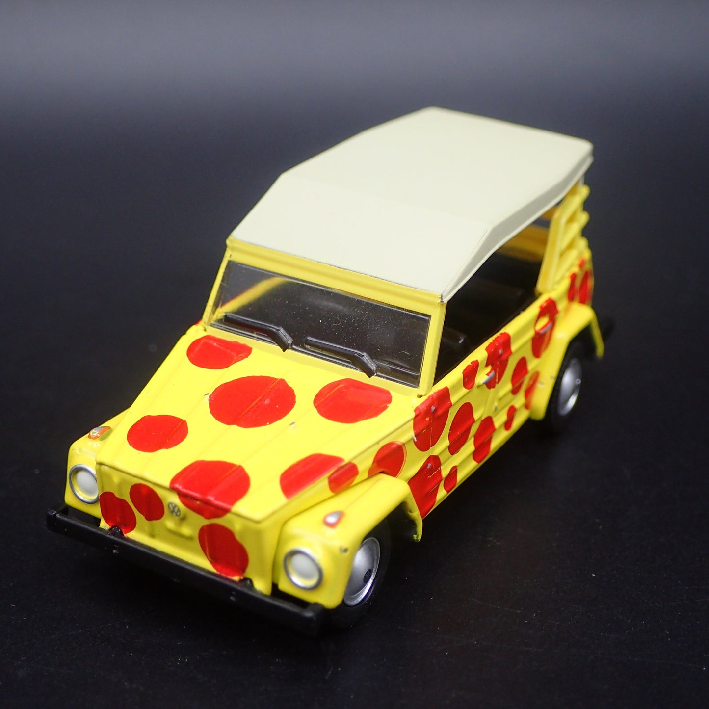 VOLKSWAGEN THING TYPE 181 YELLOW RARE 1:64 SCALE COLLECTIBLE DIECAST MODEL CAR