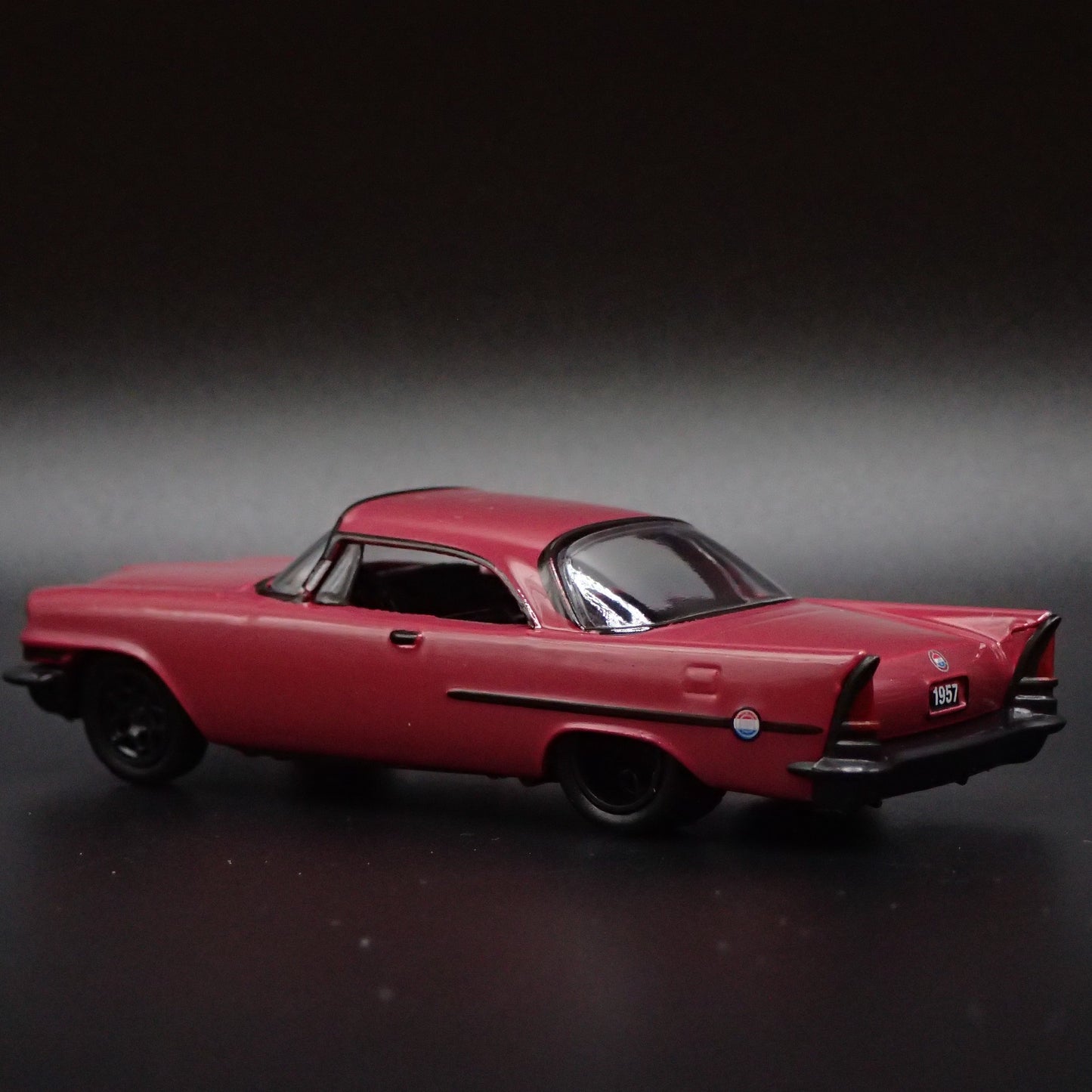 1957 57 CHRYSLER 300C PURPLE 1:64 SCALE COLLECTIBLE DIORAMA DIECAST MODEL CAR