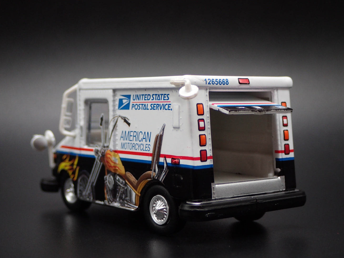 USPS UNITED STATES POSTAL SERVICE DELIVERY TRUCK LLV 1:64 SCALE DIECAST MODEL