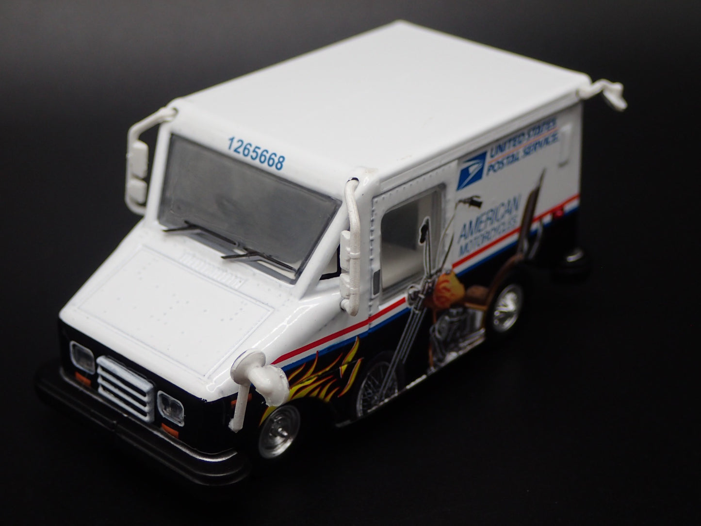 USPS UNITED STATES POSTAL SERVICE DELIVERY TRUCK LLV 1:64 SCALE DIECAST MODEL