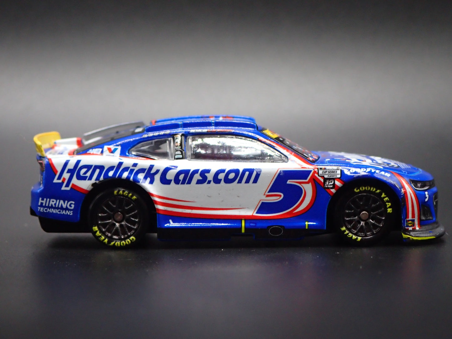 2024 CHEVY CAMARO ZL1 5 KYLE LARSON HENDRICKCARS NASCAR 1:64 DIECAST MODEL CAR